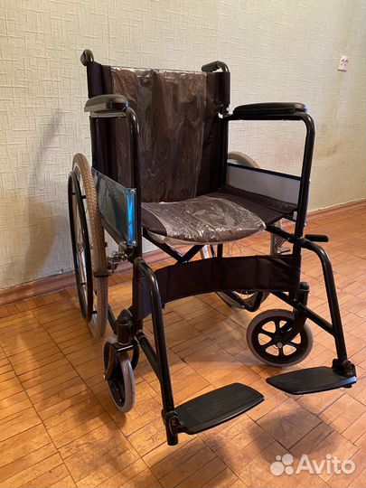 Инвалидная коляска новая