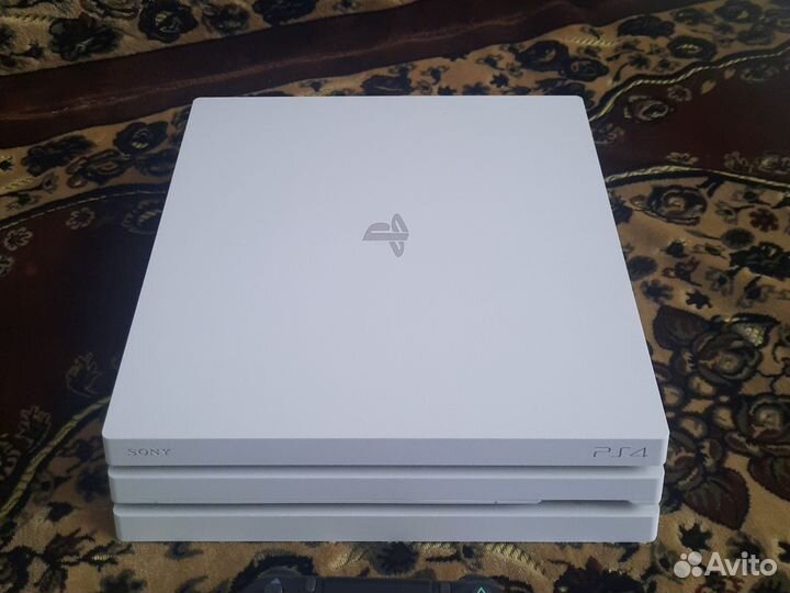 Ps4 PRO 9игр