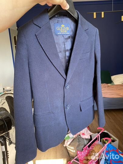 Школьная форма (пиджак брюки рубашки)