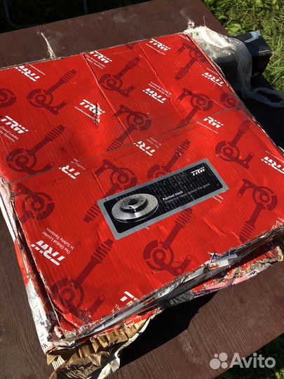 Тормозные диски передние TRW DF4862S