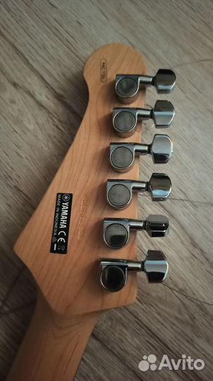 Электрогитара yamaha Pacifica-112J black