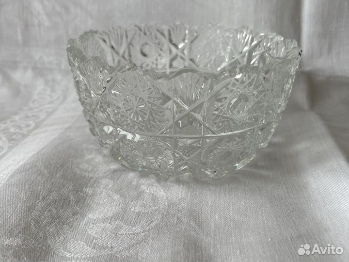 Хрустальная ваза