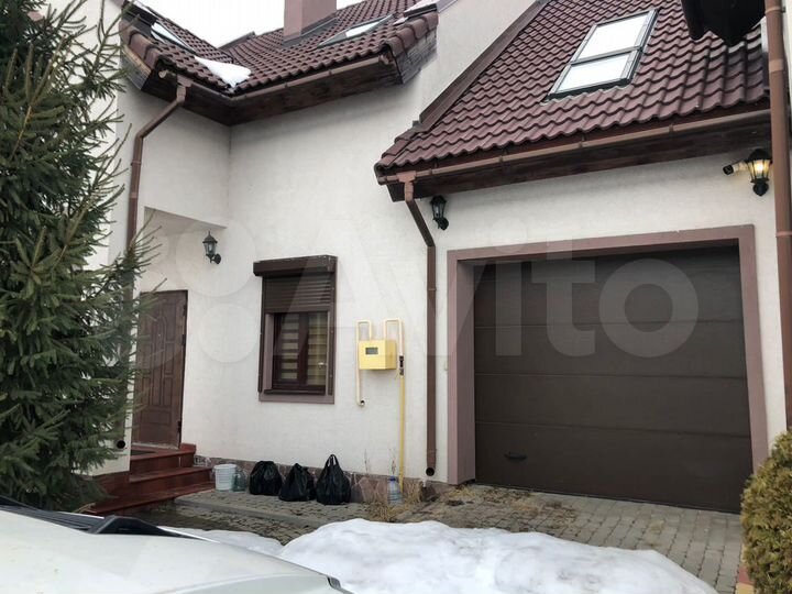 Дом 160 м² на участке 5 сот.