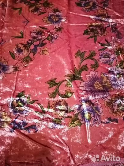 Скатерть плюшевая винтажная