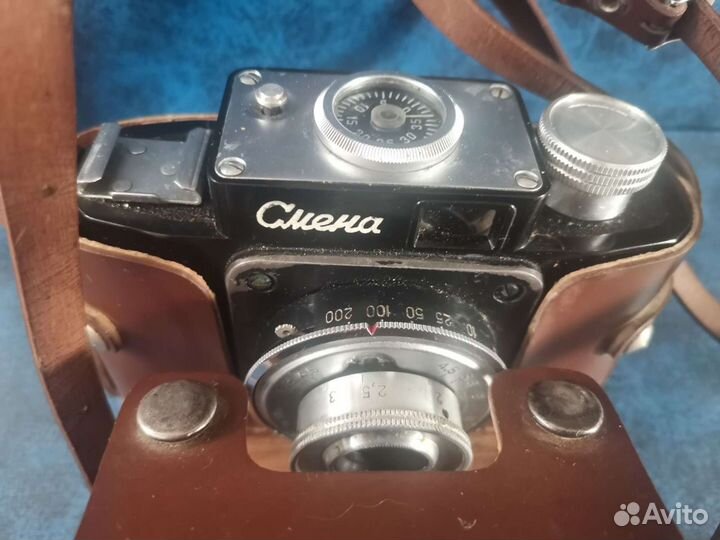 Плёночный фотоаппарат 