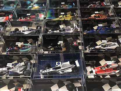 F1 1:43 Formula 1 minichamps / spark