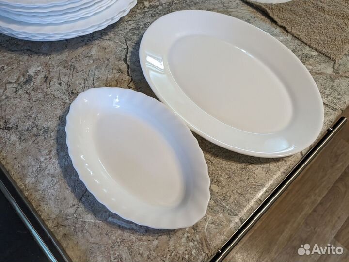 Тарелки салатные, селёдочницы