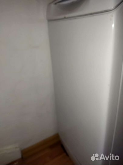 Стиральная машина с вертикальной загрузкой