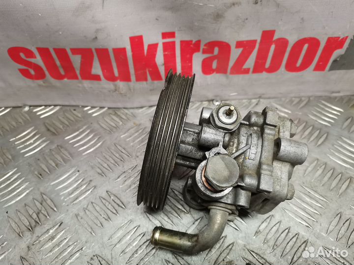 Насос гур Chevrolet Tracker 2002г J20A