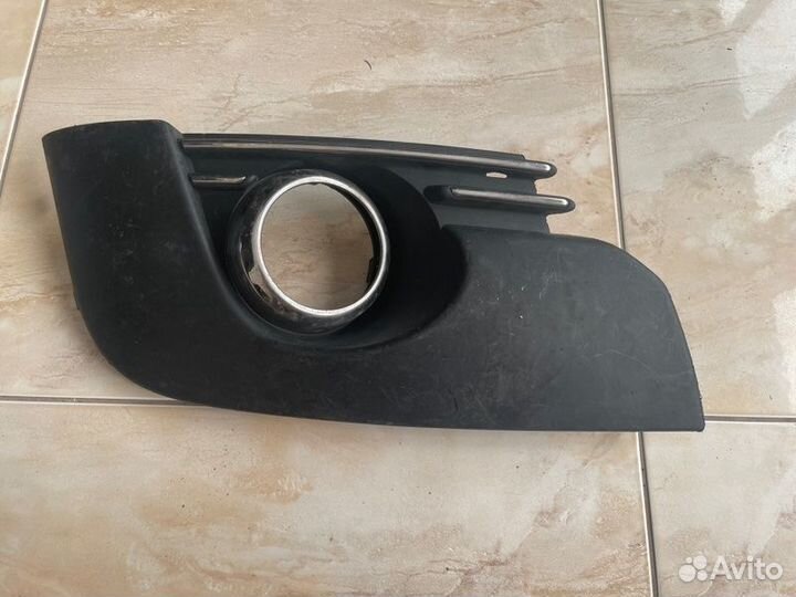 Накладка птф передняя правая Peugeot 3008 С 2009