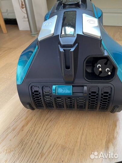 Пылесос Polaris