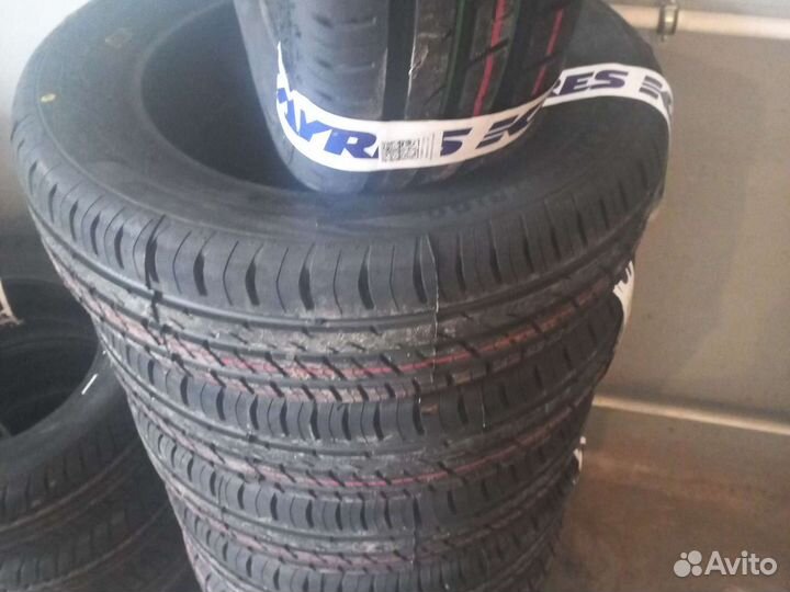 Viatti Strada Asimmetrico V-130 185/65 R15 88H