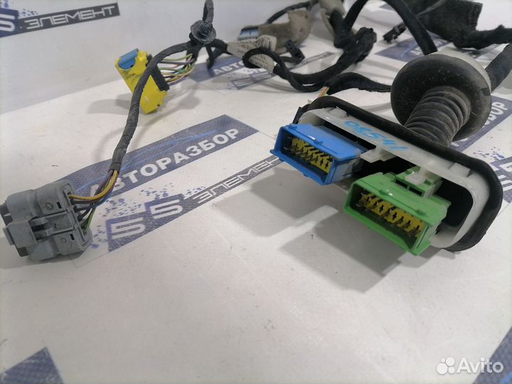 Проводка двери Peugeot 308