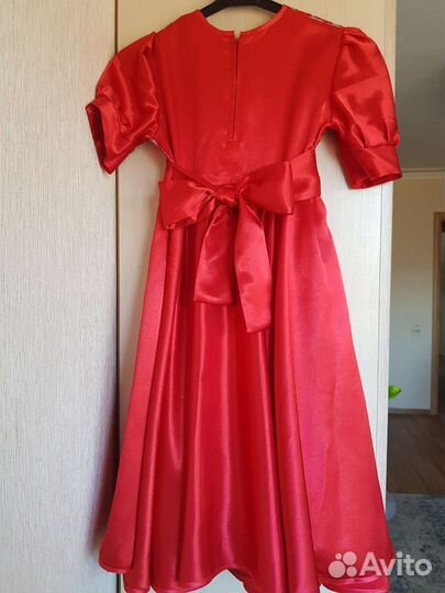 Платье нарядное для девочки