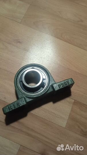 Подшипник в корпусе