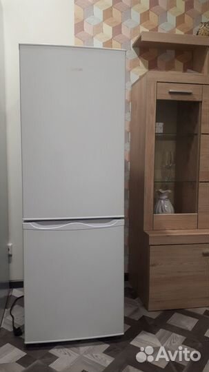 Холодильник бу bosfor BFR 143W