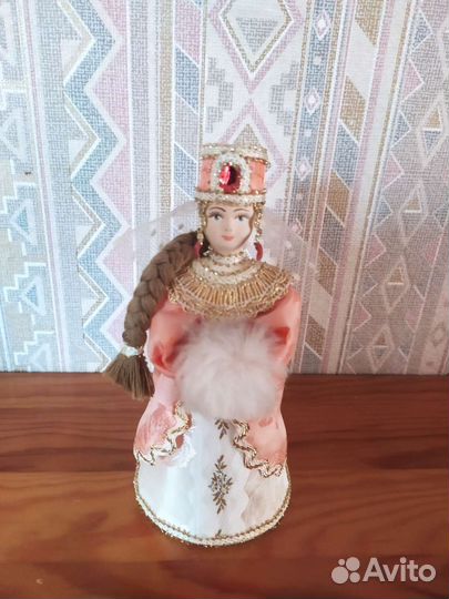 Кукла сувенирная