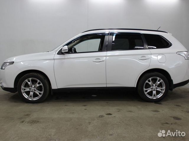 Mitsubishi Outlander 2.4 CVT, 2012, 131 935 км