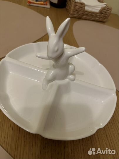 Тарелка менажница кролик зайчик заяц сlay street