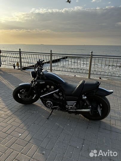 Yamaha V-max 1200