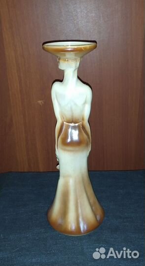 Статуэтка керамическая