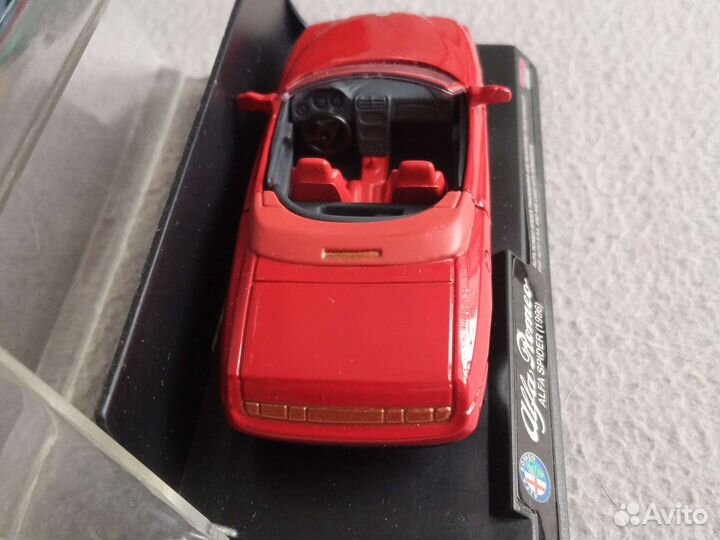 Alfa romeo spider, 1:43, new ray