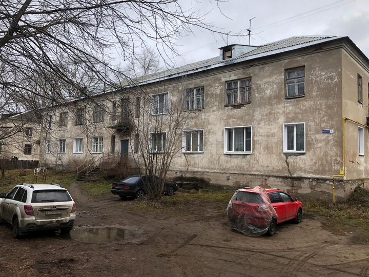 Комната 18 м² в 4-к., 1/2 эт.