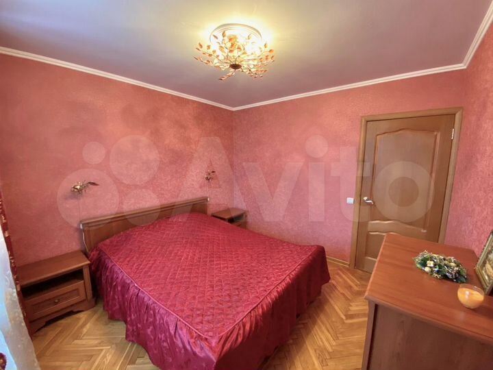 Комната 15 м² в 2-к., 8/12 эт.