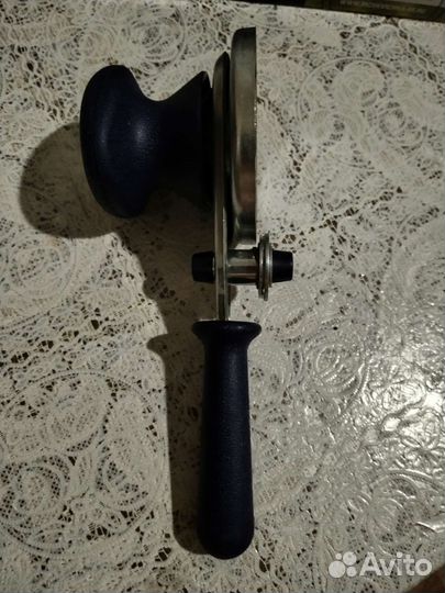 Закаточная машинка для банок