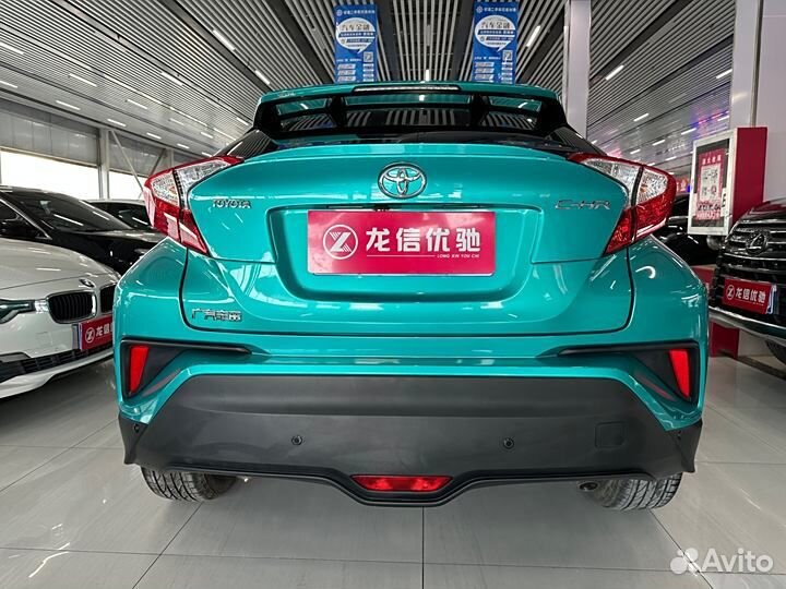 Toyota C-HR 2.0 CVT, 2020, 30 000 км