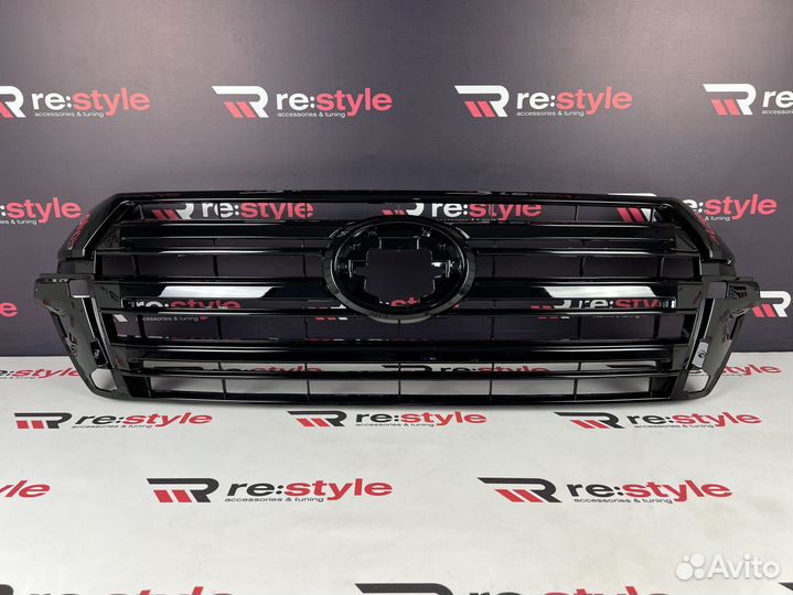 Решетка Toyota Land Cruiser 200 с16г Executive Чер