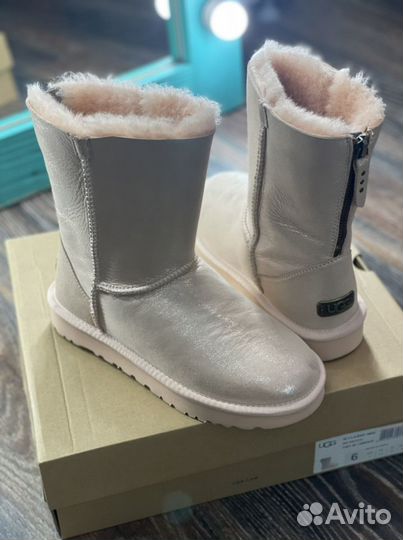 Угги розовые UGG
