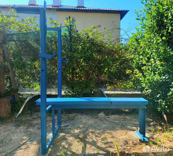 Стойка для жима штанги от груди и приседаний