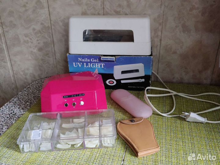 Уф лампа для ногтей, наборы для маникюра