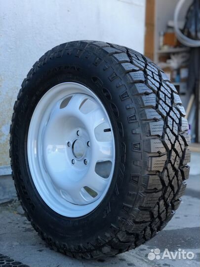 Диски оригинал R18 на Land Rover Defender