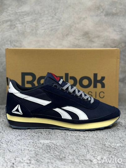 Кроссовки Reebok classic