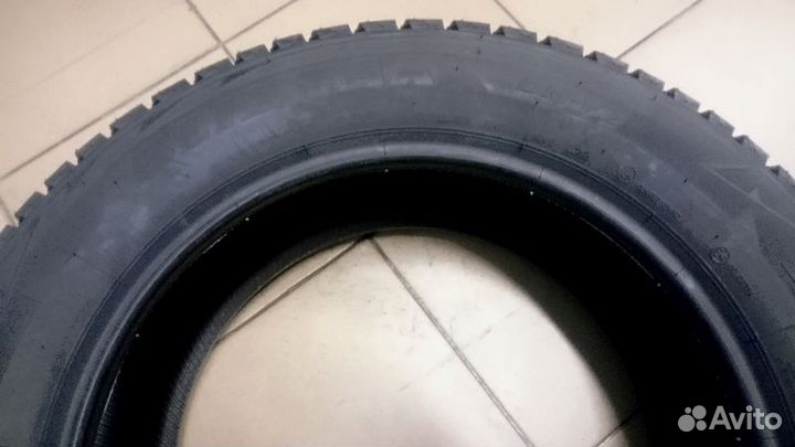 Bridgestone Blizzak DM-V2 285/50 R20 112T