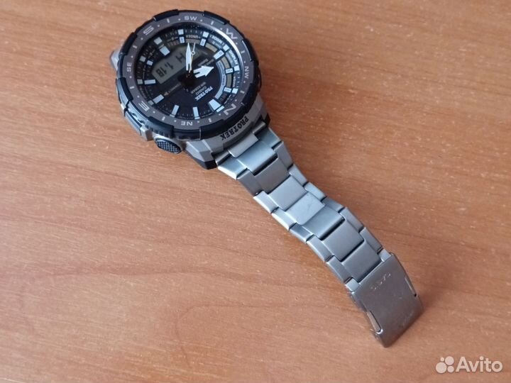 Мужские наручные часы casio protrek PRT-B70T-7