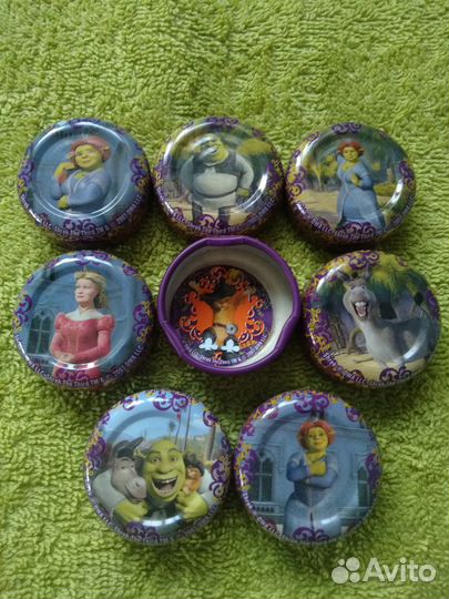 Коллекционные фишки и крышки Шрек