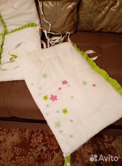 Двусторонние нежные мягкие бортики