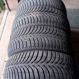 Goodyear UltraGrip Ice 195/60 R15 88E