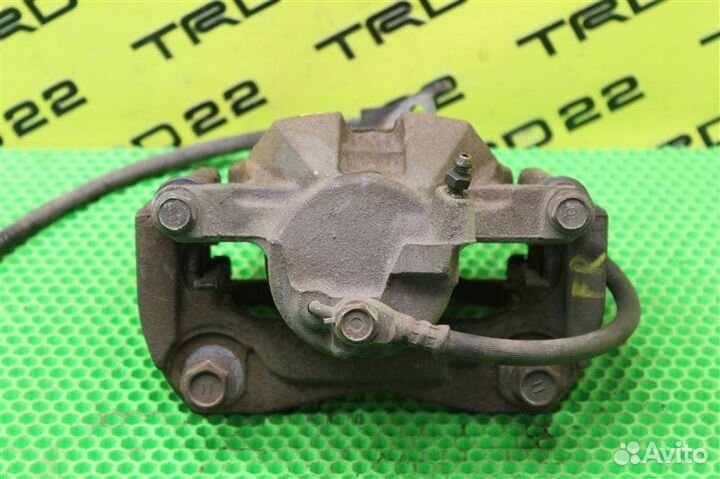 Суппорт тормозной передний правый Toyota Rav4