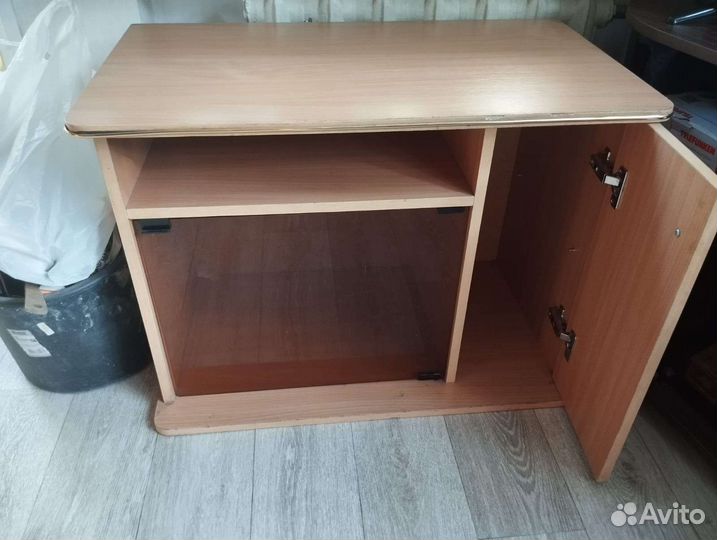 Тумба под телевизор