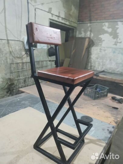 Стул барный