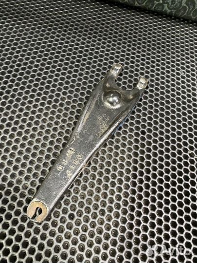 Вилка сцепления Nissan almera g15