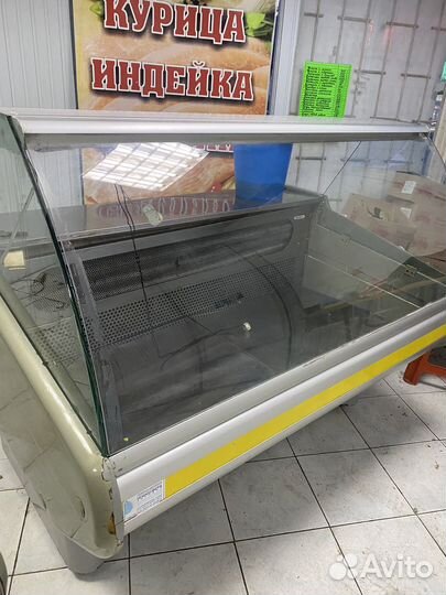 Холодильные витрины,морозильные лари