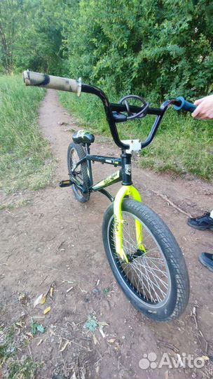Трюковой велосипед bmx
