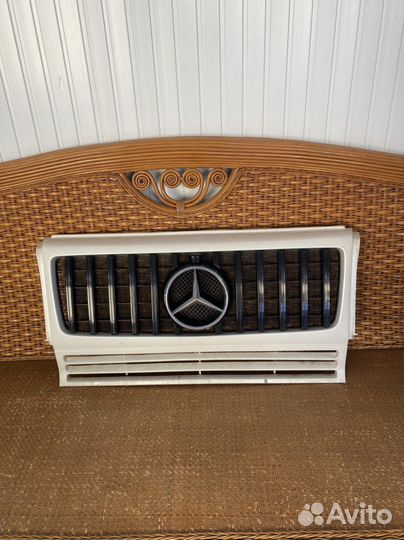 Решетка на гелендваген