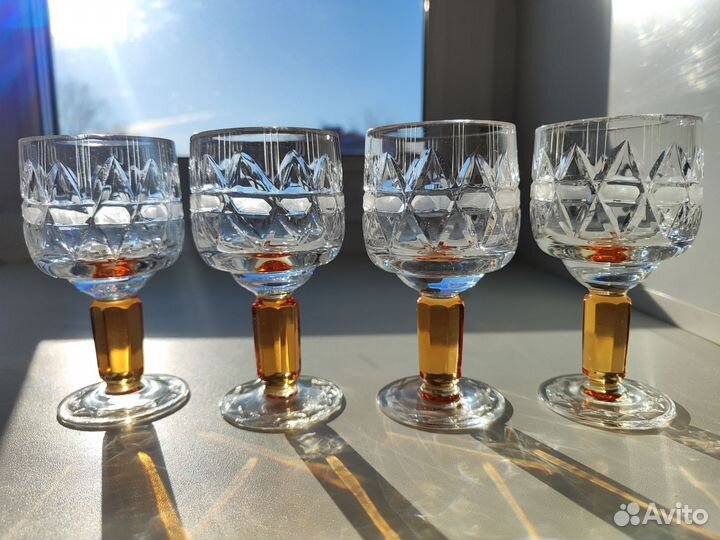 Хрустальные фужеры коллекционные