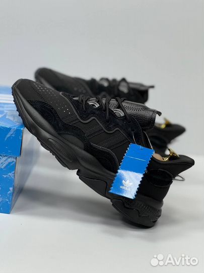 Кроссовки мужские Adidas ozweego